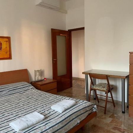 Comfortable Room Suitable 1-2 Pax Bologna Exterior photo
